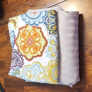 Shower curtain & liner